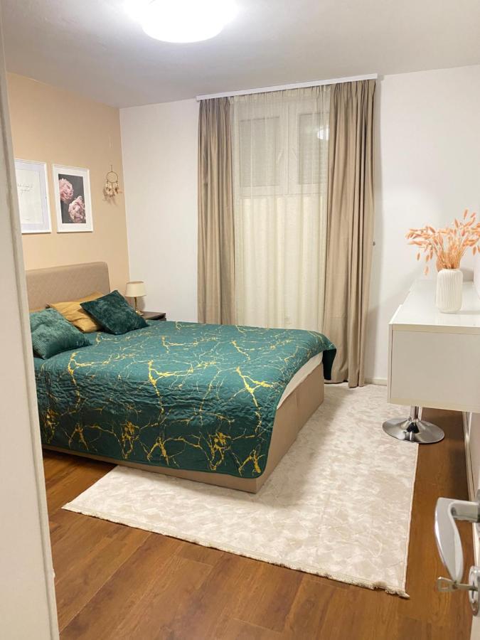Sweet Flat With 2 Bedrooms Split Croatia Eksteriør bilde